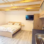 Apartma Pr' Bavnc לאסצה