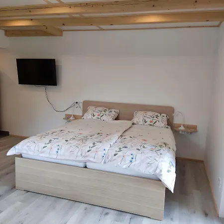 Apartma Pr' Bavnc דירה