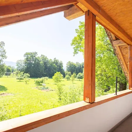 Apartma Pr' Bavnc * Lesce