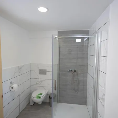 Apartman Apartma Pr' Bavnc Lesce