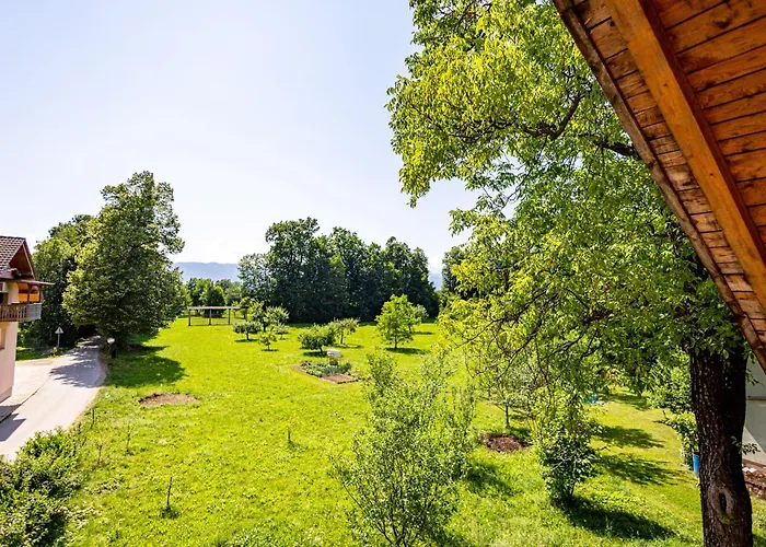 Apartma Pr' Bavnc Διαμέρισμα *