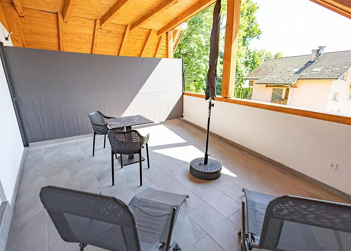 Διαμέρισμα Apartma Pr' Bavnc Lesce (Upper Carniola)